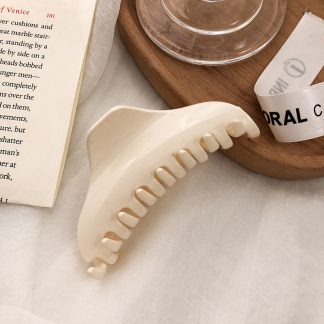 Madison White Hair Claw