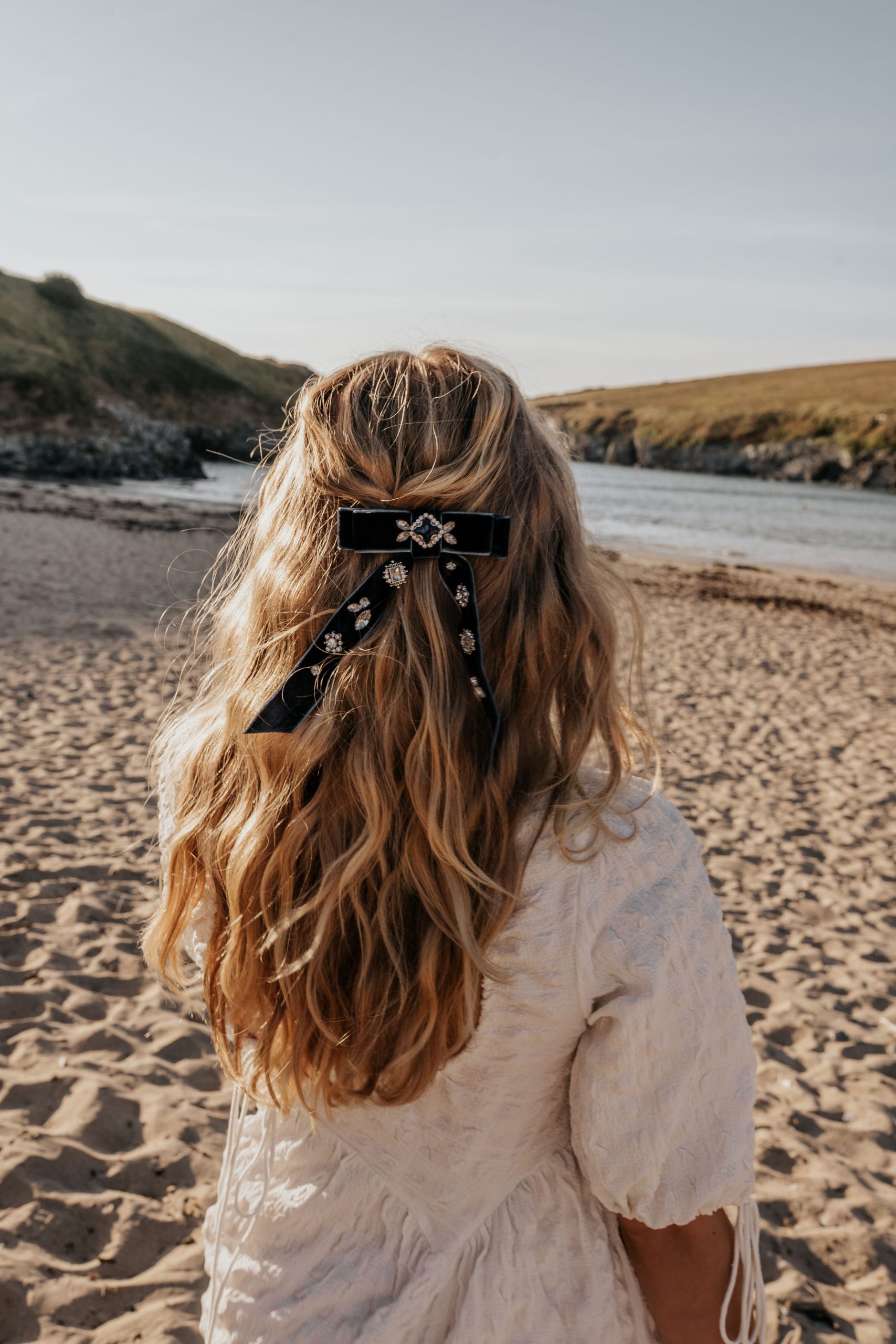 Aria Embellished Bow Hair Clip