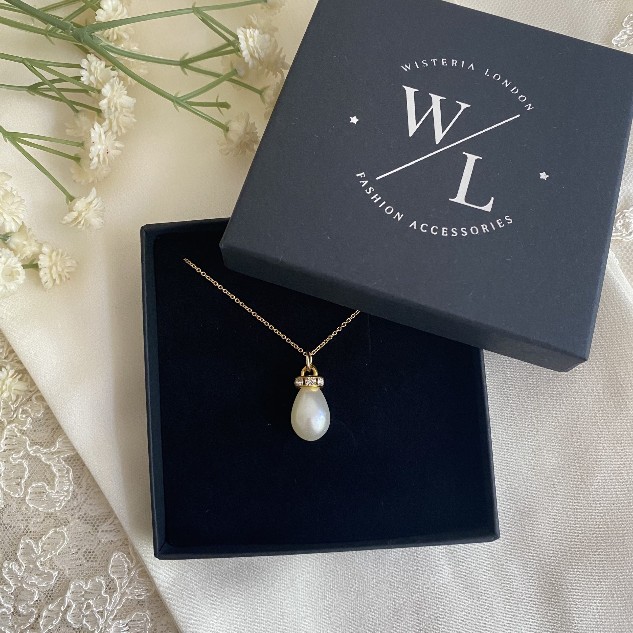 Faux Pearl Teardrop Necklace